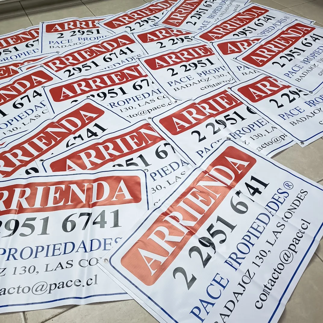 Lienzos de arriendo inmobiliario Pace Propiedades impresos en tela PVC