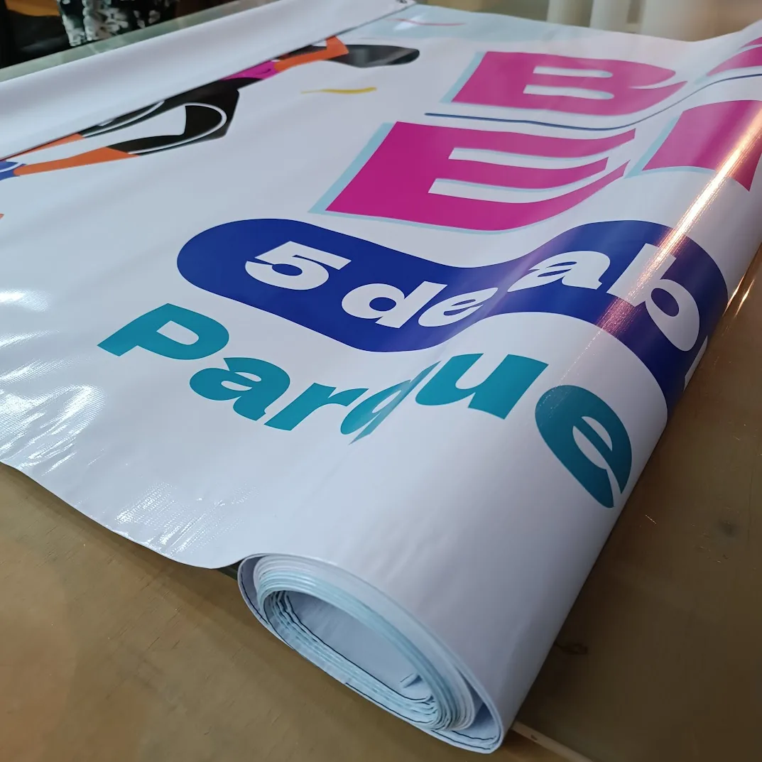 Tela PVC impresa enrollada 5 de abril parque